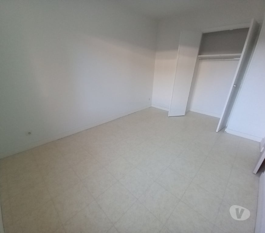 Location appartement Saône-et-Loire Paray le Monial - 71600 - Photos Vivastreet F3 Résidence du collège