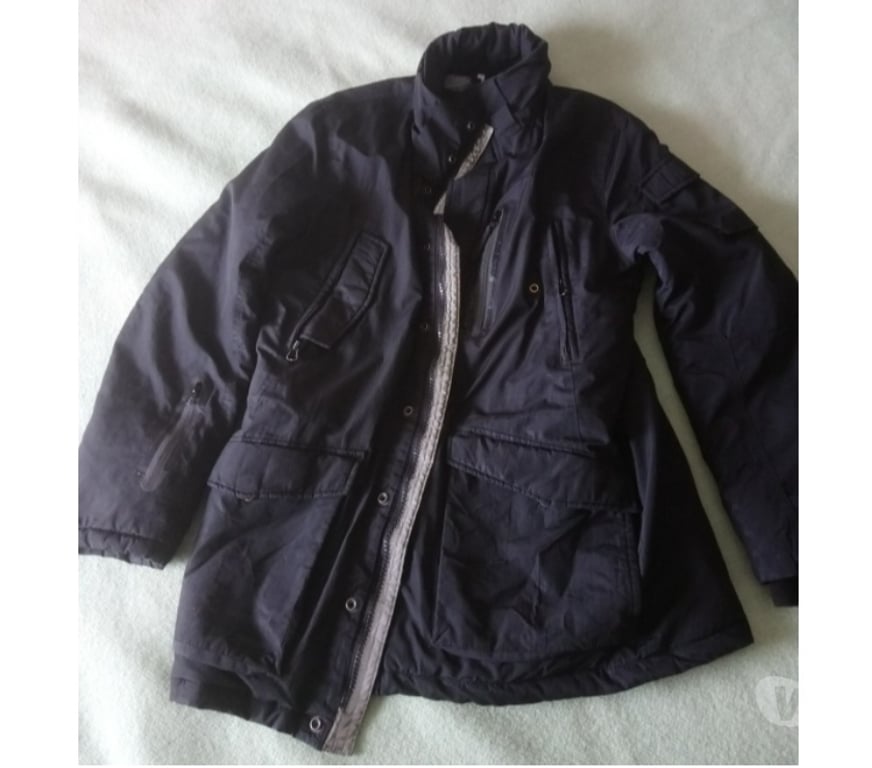 Vêtements occasion Seine-Saint-Denis La Courneuve - 93120 - Photos Vivastreet Parka Celio pour homme