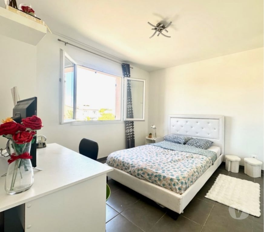 Vente Maison Vaucluse Jonquieres - 84150 - Photos Vivastreet BELLE MAISON SPACIEUSE