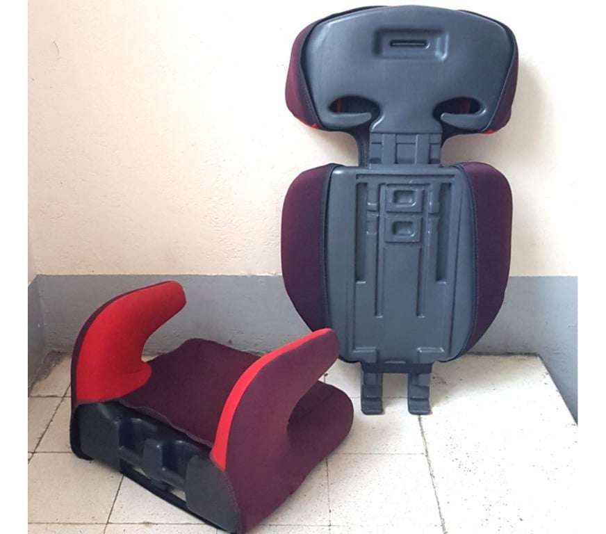 Equipements bébés Gard Nimes - Photos Vivastreet Siège-auto, groupe 2-3, évolutif