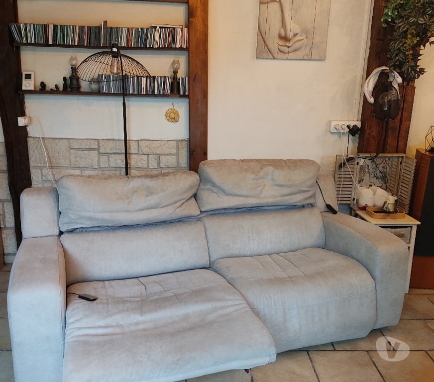 Ameublement & art de la table Val-d'Oise Valmondois - 95760 - Photos Vivastreet CANAPE Poltronesofa