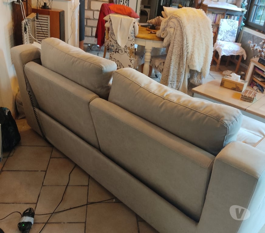 Ameublement & art de la table Val-d'Oise Valmondois - 95760 - Photos Vivastreet CANAPE Poltronesofa