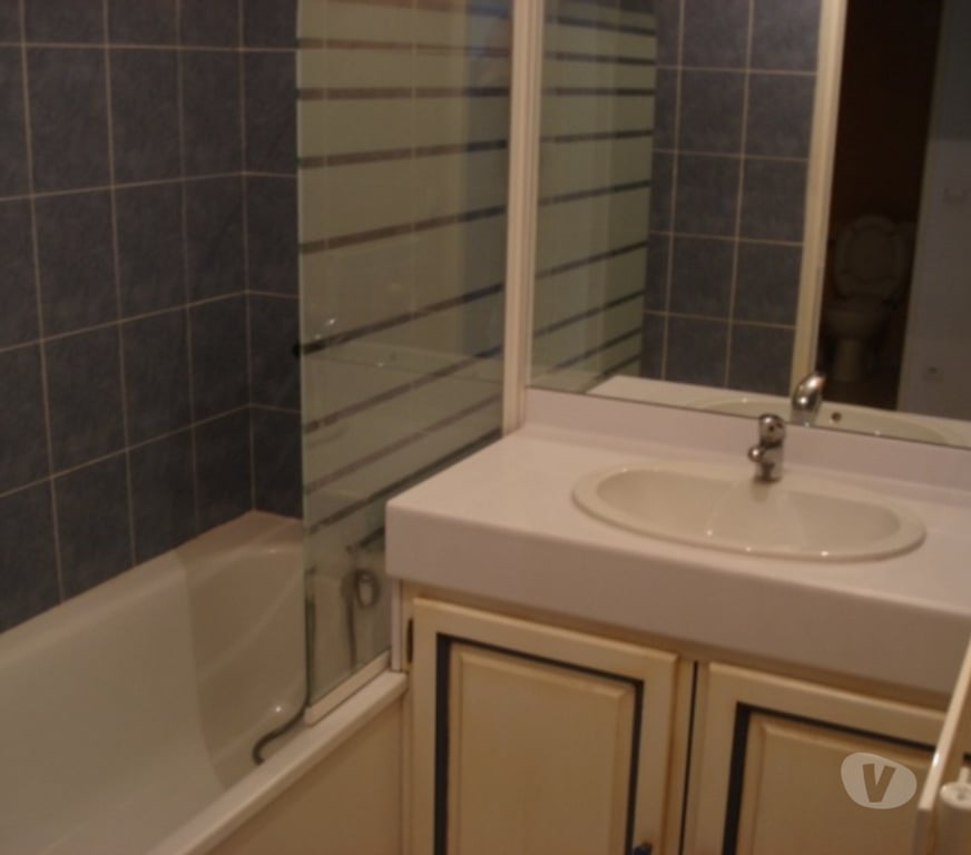 Appartements à vendre Bouches-du-Rhône Marseille - Photos Vivastreet T2 Avec terrasse de 16m2, TECNOPOLE De CHATEAU GOMBERT.