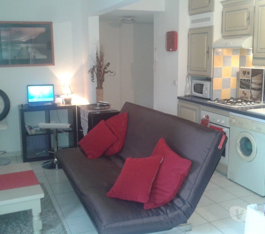 Appartements à vendre Bouches-du-Rhône Marseille - Photos Vivastreet T2 Avec terrasse de 16m2, TECNOPOLE De CHATEAU GOMBERT.