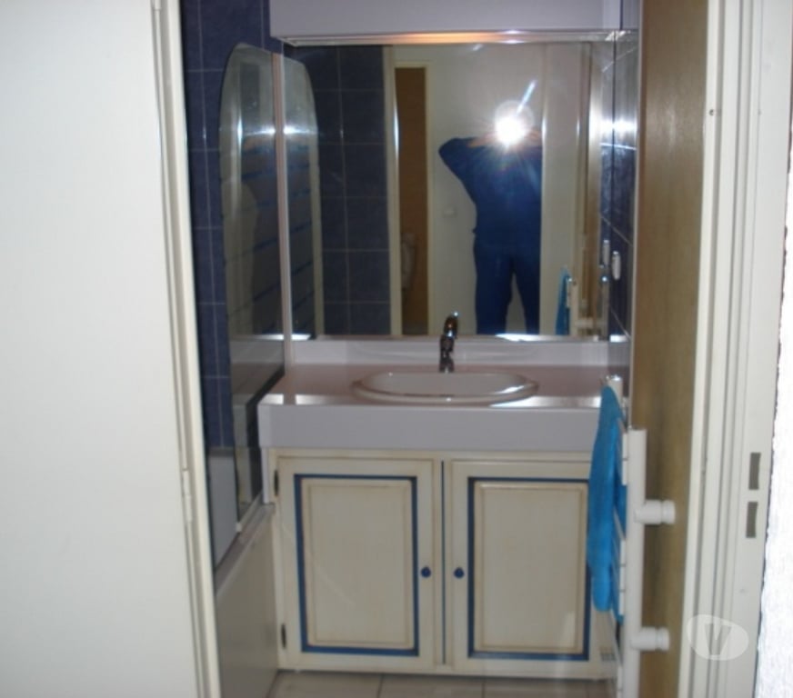 Appartements à vendre Bouches-du-Rhône Marseille - Photos Vivastreet T2 Avec terrasse de 16m2, TECNOPOLE De CHATEAU GOMBERT.