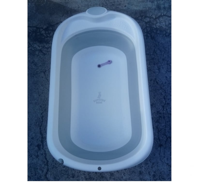 Equipements bébés Alpes-Maritimes Menton - 06500 - Photos Vivastreet Baignoire bébé pliable