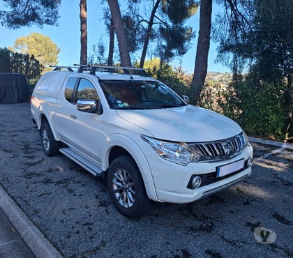 Véhicules commerciaux & utilitaires d'occasion Nice Nice - Photos Vivastreet Mitsubishi L200 club cab 2,4 DI-D 181cv intense