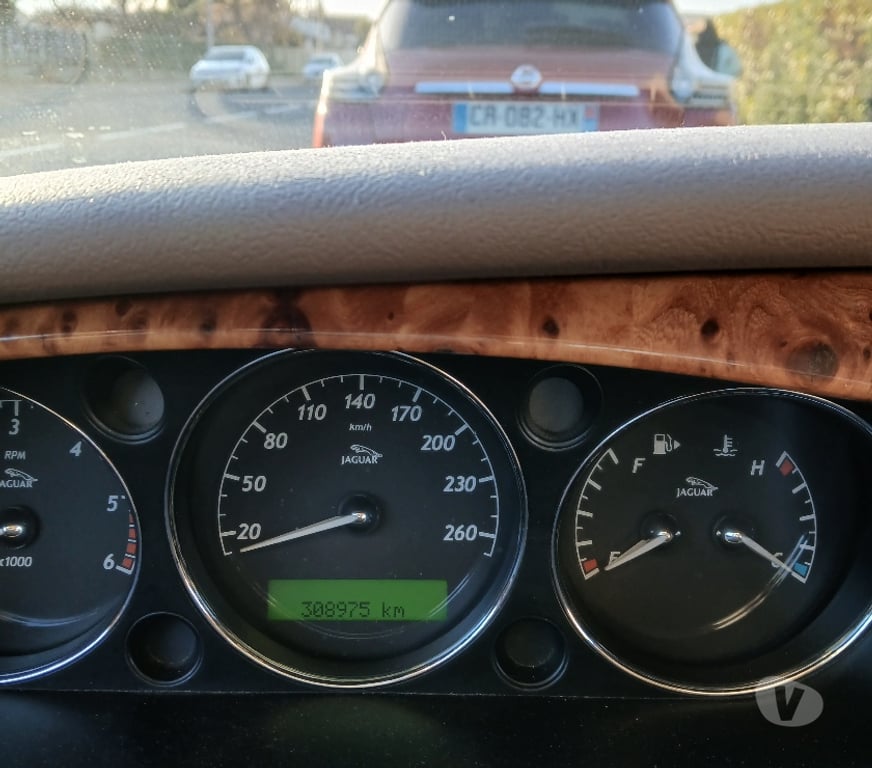 Voiture d'occasion Pyrénées-Orientales Perpignan - Photos Vivastreet Jaguar Xj 2l7 diesel