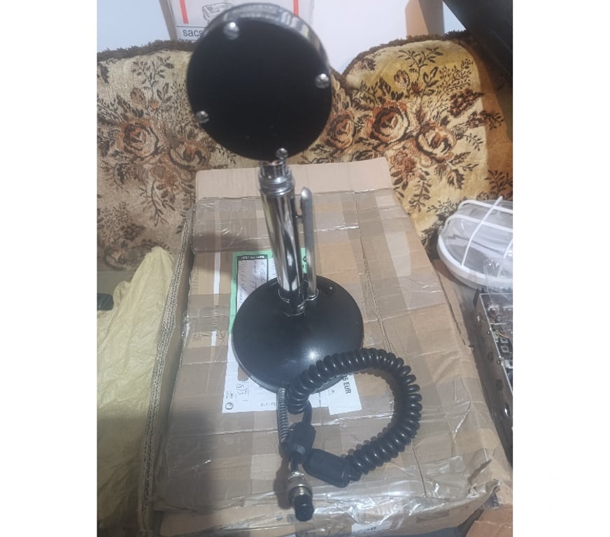 Téléphonie Corrèze St Augustin - 19390 - Photos Vivastreet Micro Astatic D-104 SPECIAL Chromé