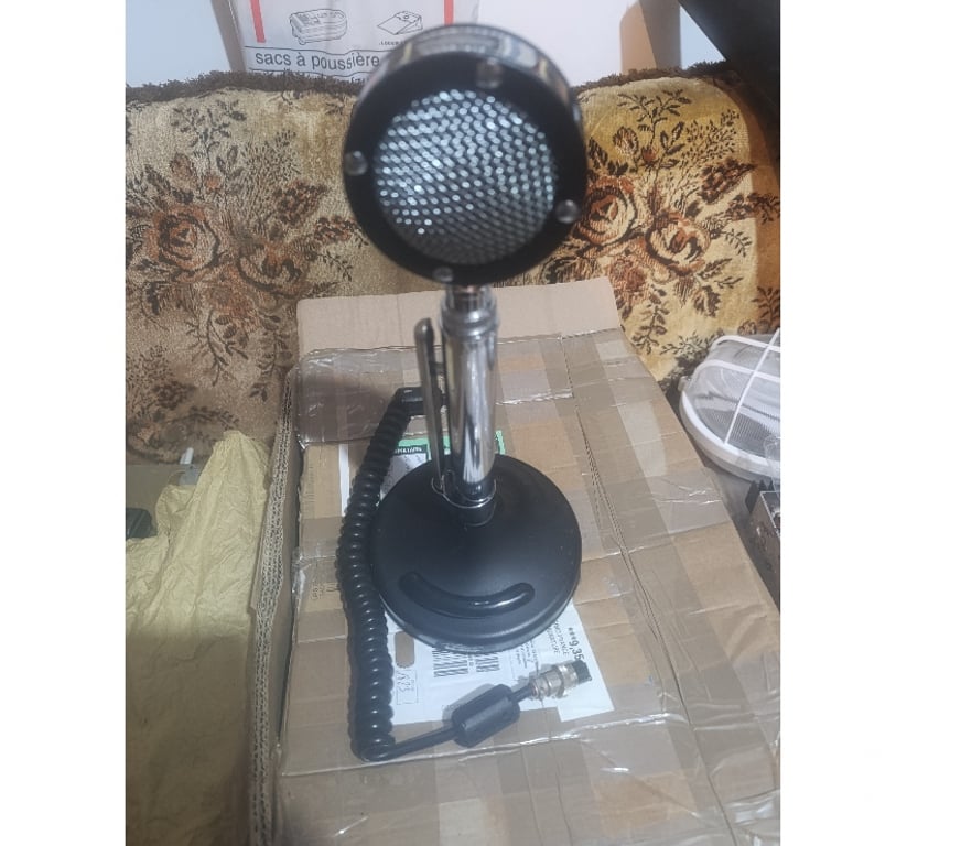 Téléphonie Corrèze St Augustin - 19390 - Photos Vivastreet Micro Astatic D-104 SPECIAL Chromé