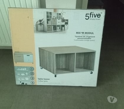 Ameublement - art de la table Argentan Orne - Photos Vivastreet Table basse de salon sur roulettes avec casiers