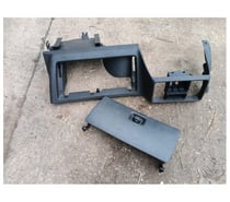 BOITE A GANT DE 205 GTI