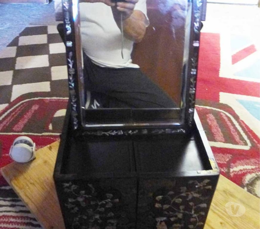 Décoration - art Bouches-du-Rhône Aix en Provence - Photos Vivastreet Coiffeuse chinoise incrustée nacre