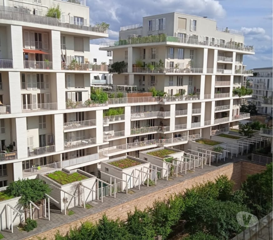 Appartement meublé Rhône Lyon - Photos Vivastreet LYON 8 3 STUDIO MEUBLE residence MAJOR 8 rue Epargne, Calme