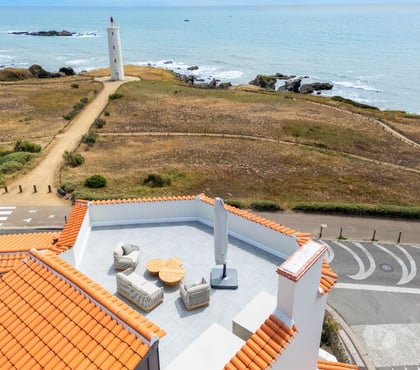 Location vacances St Gilles Croix de Vie Vendée - Photos Vivastreet Villa de famille face mer et avec piscine chauffée, pour 10