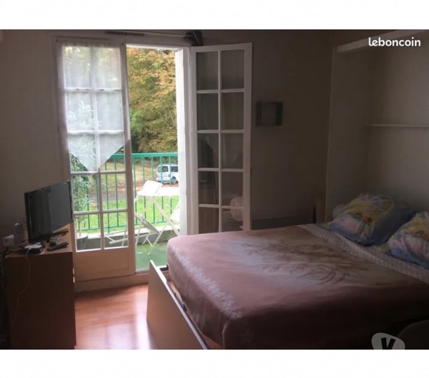 Appartement meublé Vienne La Roche Posay - 86270 - Photos Vivastreet Beau studio meublé idéal curiste proche thermes centre