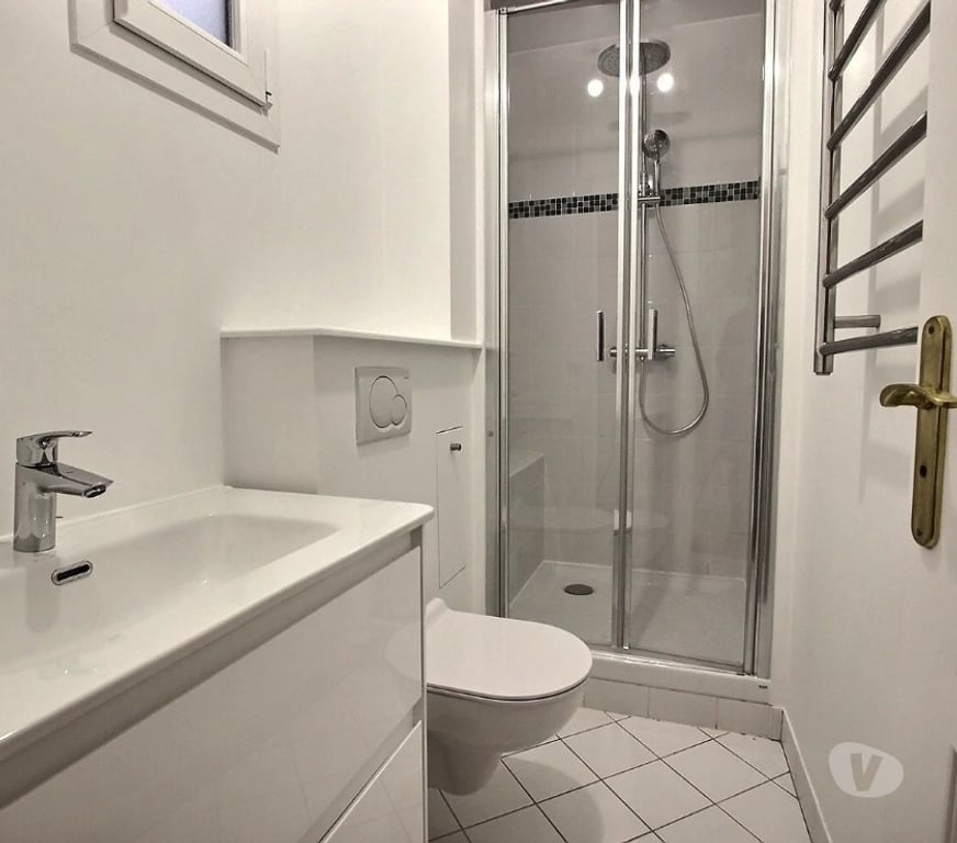 Location appartement Paris Paris 15ème ardt - 75015 - Photos Vivastreet Location appartement 2 pièces 41 m²