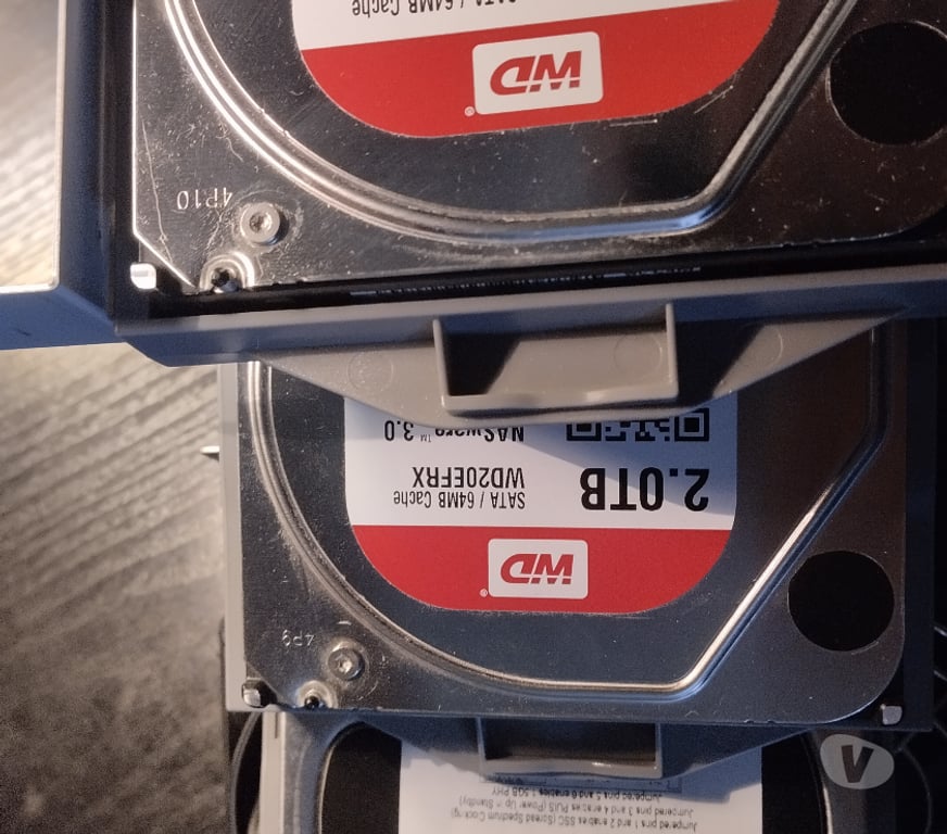 Informatique Val-de-Marne Vincennes - 94300 - Photos Vivastreet NAS Synology DS416j