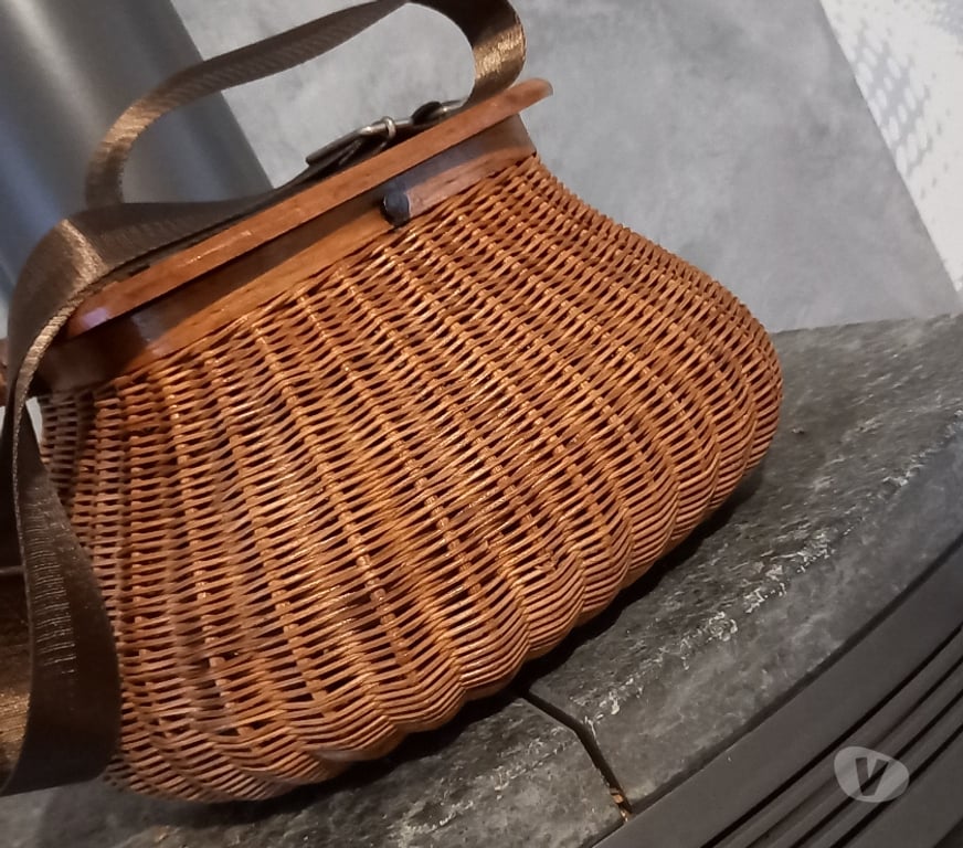 Matériel de sport Loiret Fleury les Aubrais - 45400 - Photos Vivastreet Panier de pêche unique