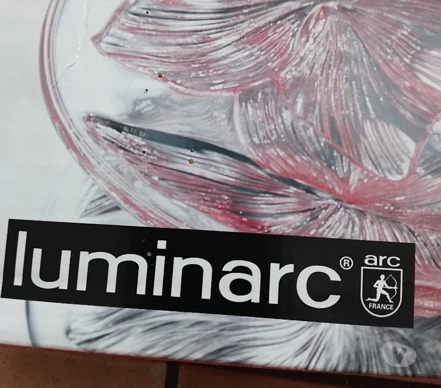 Ameublement & art de la table Pas-de-Calais Wingles - 62410 - Photos Vivastreet Plat ovale LUMINARC