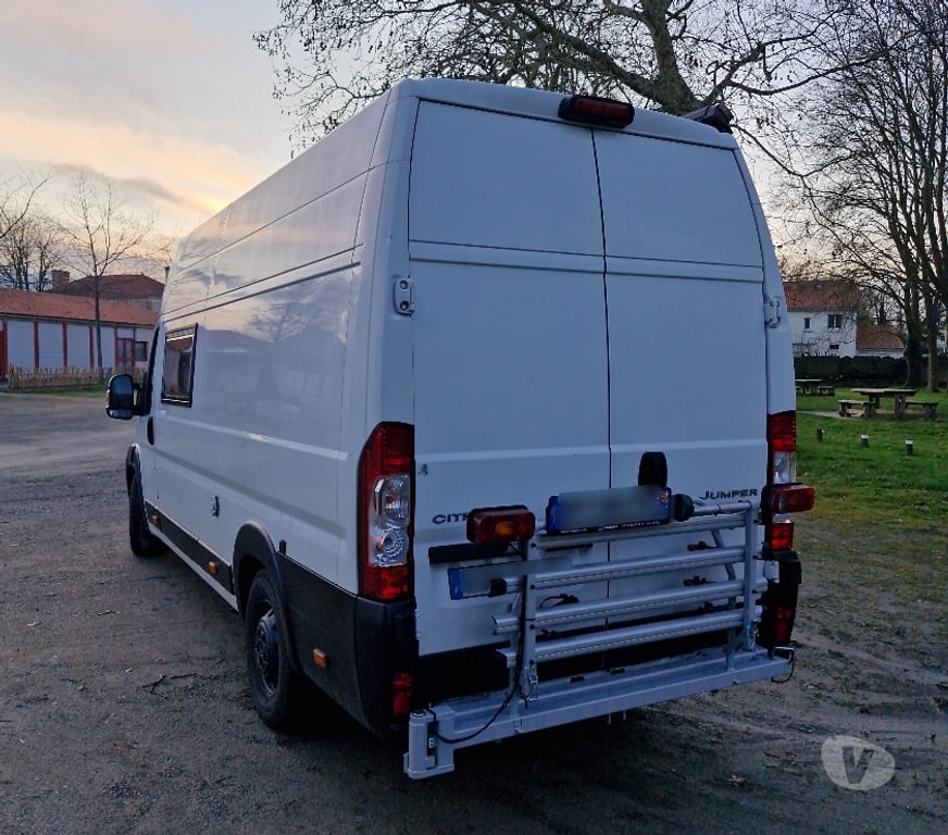 Camping car occasion Vendée Treize Septiers - 85600 - Photos Vivastreet Citroën jumper L4h3