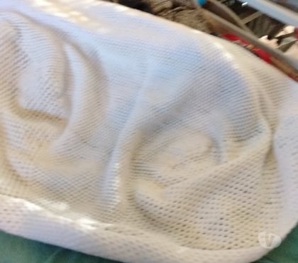 Vêtements bébés Noyelles Godault Pas-de-Calais - Photos Vivastreet Châle de naissance