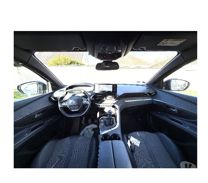 Voiture d'occasion Oise Nogent sur Oise - 60180 - Photos Vivastreet PEUGEOT 3008 ALLURE PACK 130CH ESSENCE EAT8 AN 09 2023