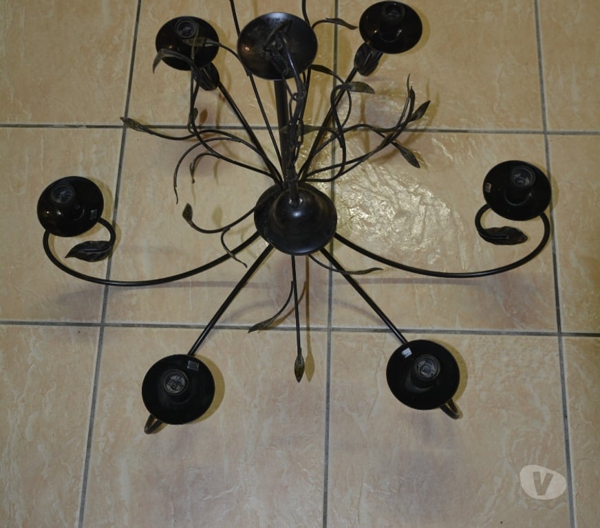 Décoration - art Seine-et-Marne Bussy St Georges - 77600 - Photos Vivastreet lustre fer forgé