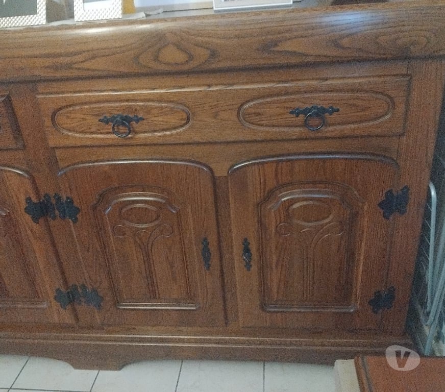 Ameublement & art de la table Pas-de-Calais Wingles - 62410 - Photos Vivastreet Salle à manger complète en chêne massif