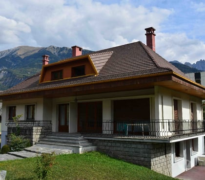 Achat maison St Jean de Maurienne Savoie - Photos Vivastreet Maison 196 m2 comprenant 2 logements