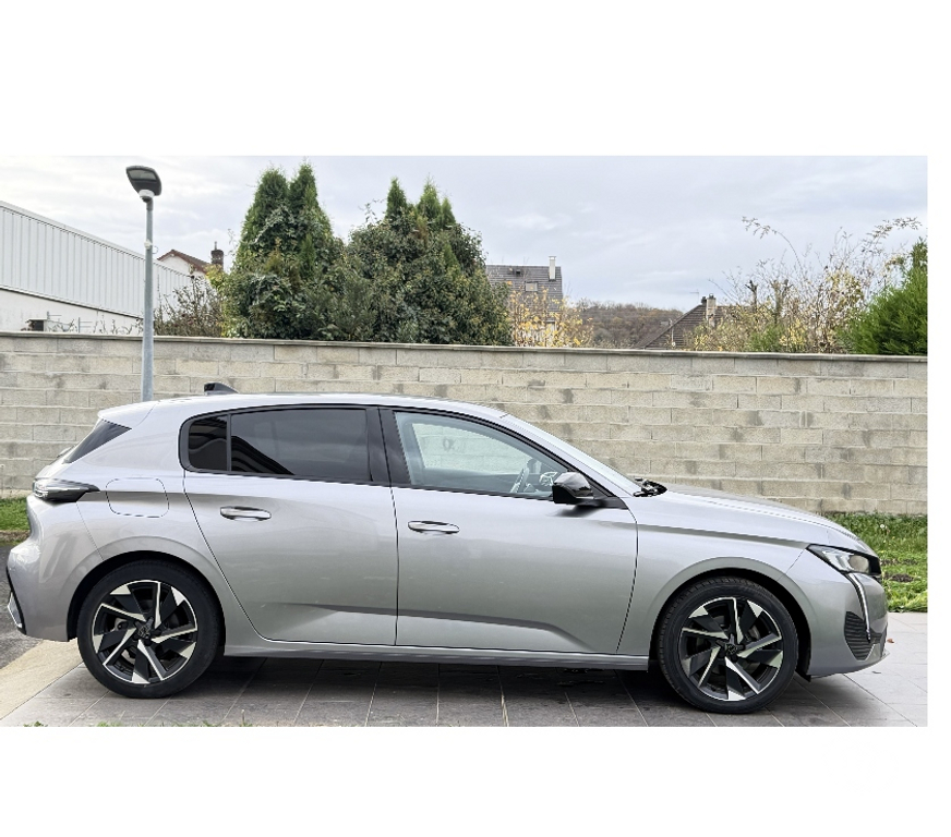 Voiture d'occasion Oise Nogent sur Oise - 60180 - Photos Vivastreet PEUGEOT 308 ALLURE PACK 130 CH ESSENCE BVM6 AN 2023