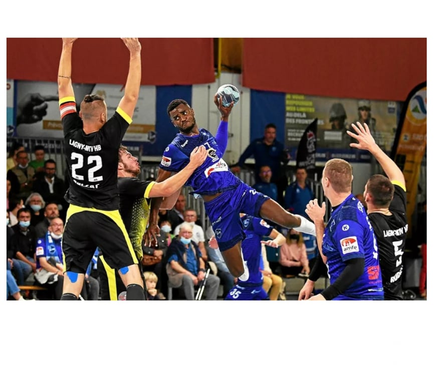 Evenements sportifs Morbihan Hennebont - 56700 - Photos Vivastreet 2 places Hennebont Handball vs Caen HB samedi soir à 20h30