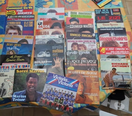 CD occasion Juvisy sur Orge Essonne - Photos Vivastreet vinyles 45tours