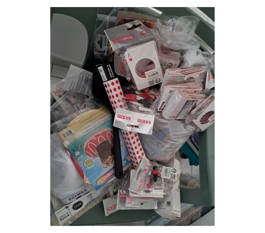 Ameublement & art de la table Moselle Feves - 57280 - Photos Vivastreet Blind Lot cuisine objets maison décoration table kawaii