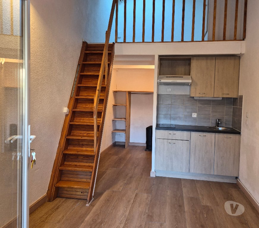 Vente Maison Alpes-Maritimes St Vallier de Thiey - 06460 - Photos Vivastreet Maisonnette jumelée dans domaine sécurisé avec piscine