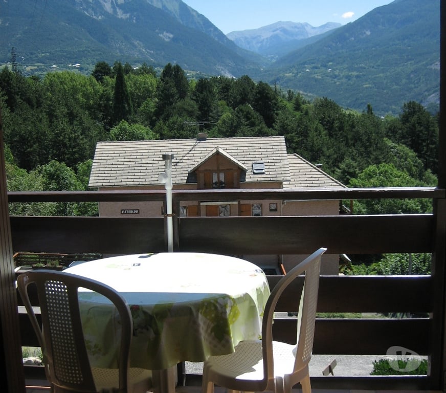 location saisonniere Hautes-Alpes Embrun - 05200 - Photos Vivastreet Location de vacances