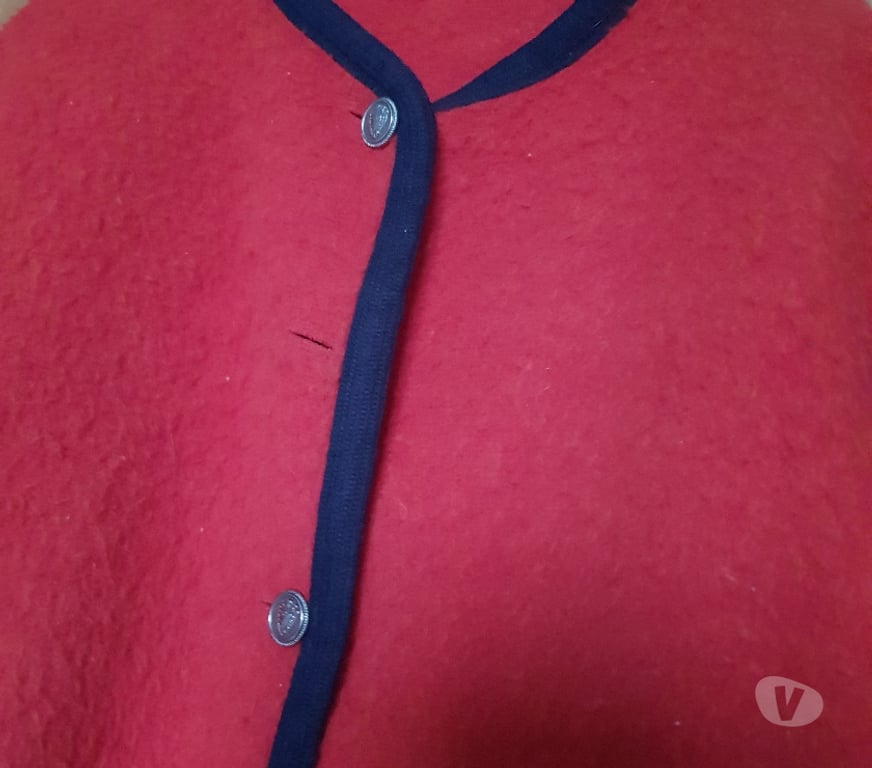 Vêtements occasion Essonne Juvisy sur Orge - 91260 - Photos Vivastreet veste laine et jupe plissée verte