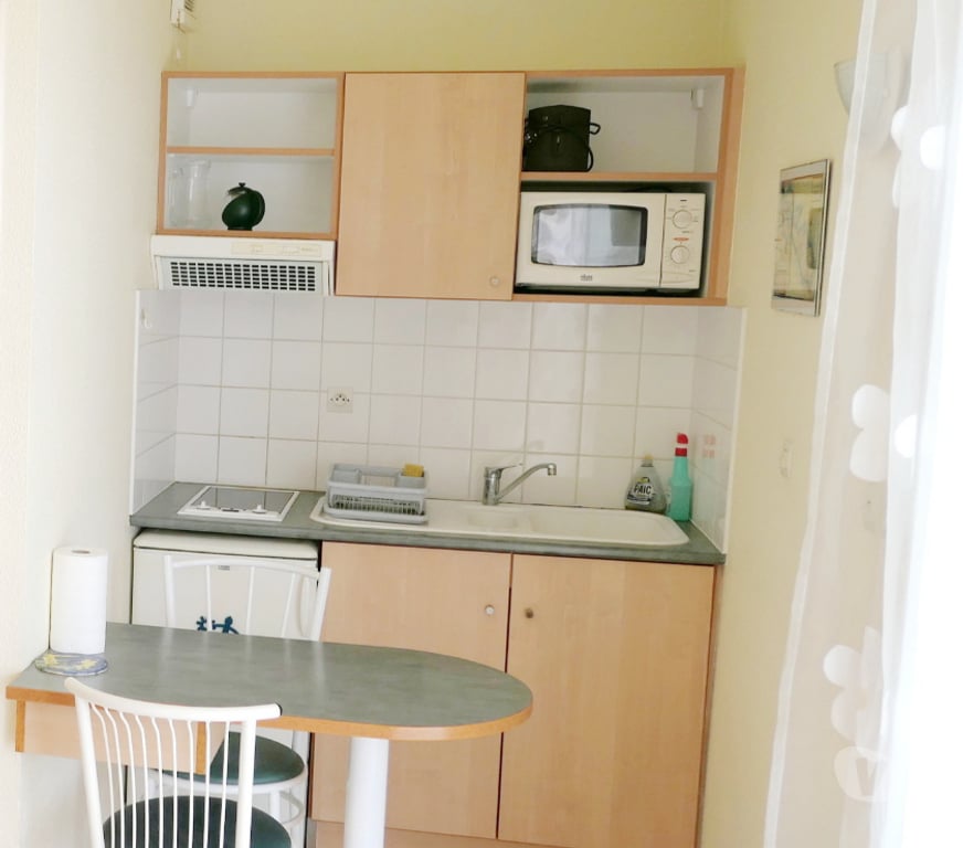 Appartement meublé Charente-Maritime La Rochelle - 17000 - Photos Vivastreet Studio les Minimes