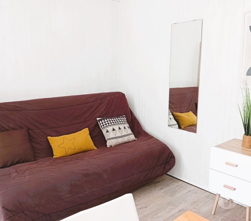 Appartement meublé Hérault Montpellier - Photos Vivastreet F1 centre Historique à 5' des Facs, 3 lignes Tram