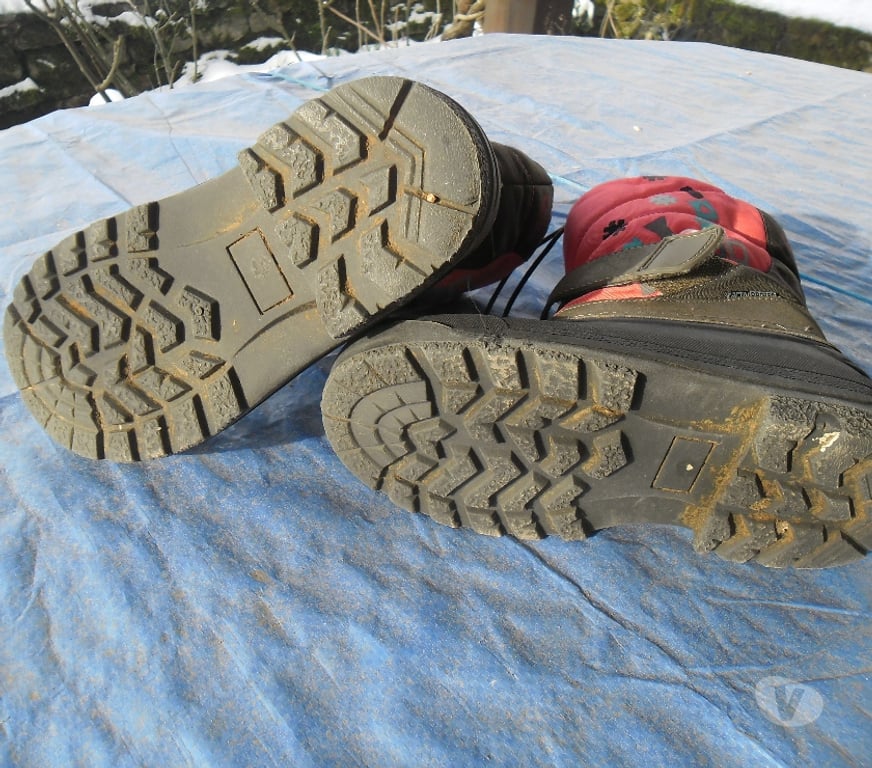 Chaussures Haute-Saône Borey - 70110 - Photos Vivastreet SNOW BOOTS ENFANT