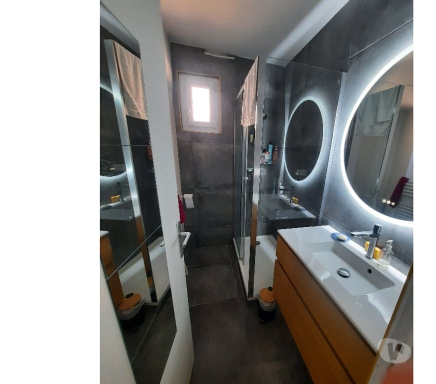 Artisans & dépannages Paris Paris 16ème ardt - 75016 - Photos Vivastreet Peintre et tout corps d'état en bâtiment.