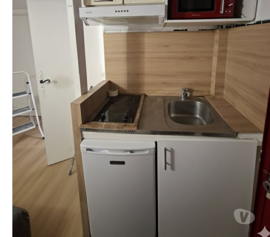 Artisans & dépannages Paris Paris 16ème ardt - 75016 - Photos Vivastreet Peintre et tout corps d'état en bâtiment.