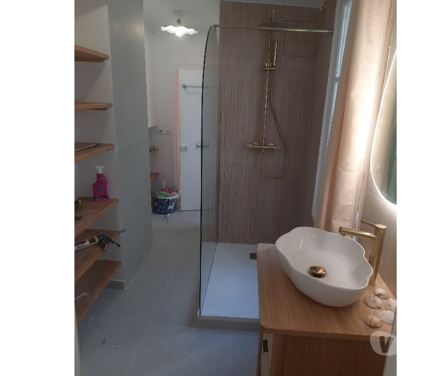 Artisans & dépannages Paris Paris 16ème ardt - 75016 - Photos Vivastreet Peintre et tout corps d'état en bâtiment.