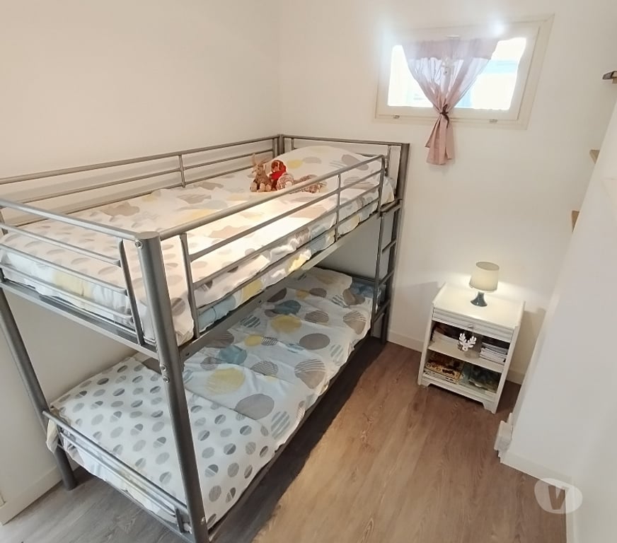 location saisonniere Puy-de-Dôme Murol - 63790 - Photos Vivastreet Gîte Le Pariou à Murol