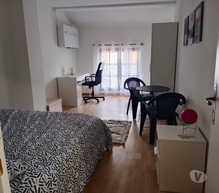 Colocations Hérault Roujan - 34320 - Photos Vivastreet Colocation 1 pers dans appartement meublé