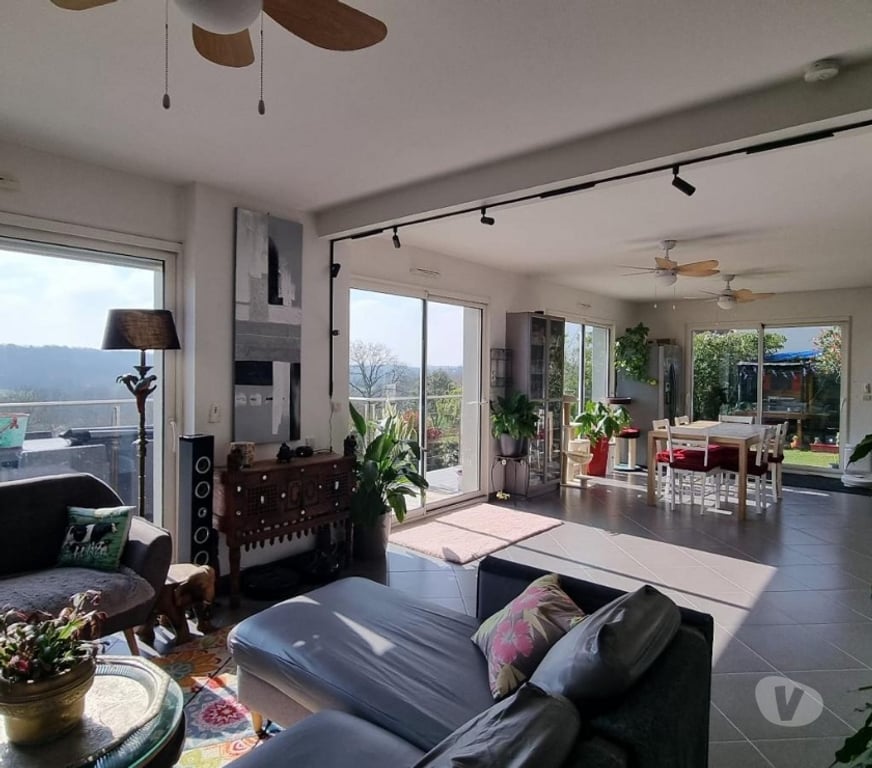 Vente Maison Eure Vernon - 27200 - Photos Vivastreet Sublime maison de 210 M2 avec piscine et vue exceptionnelle