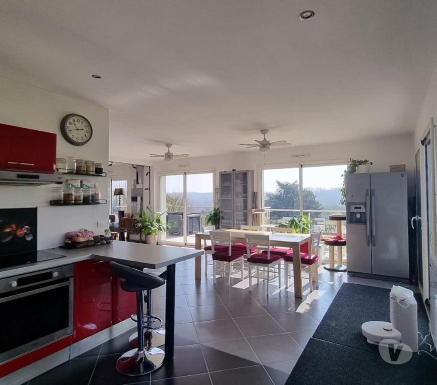 Vente Maison Eure Vernon - 27200 - Photos Vivastreet Sublime maison de 210 M2 avec piscine et vue exceptionnelle