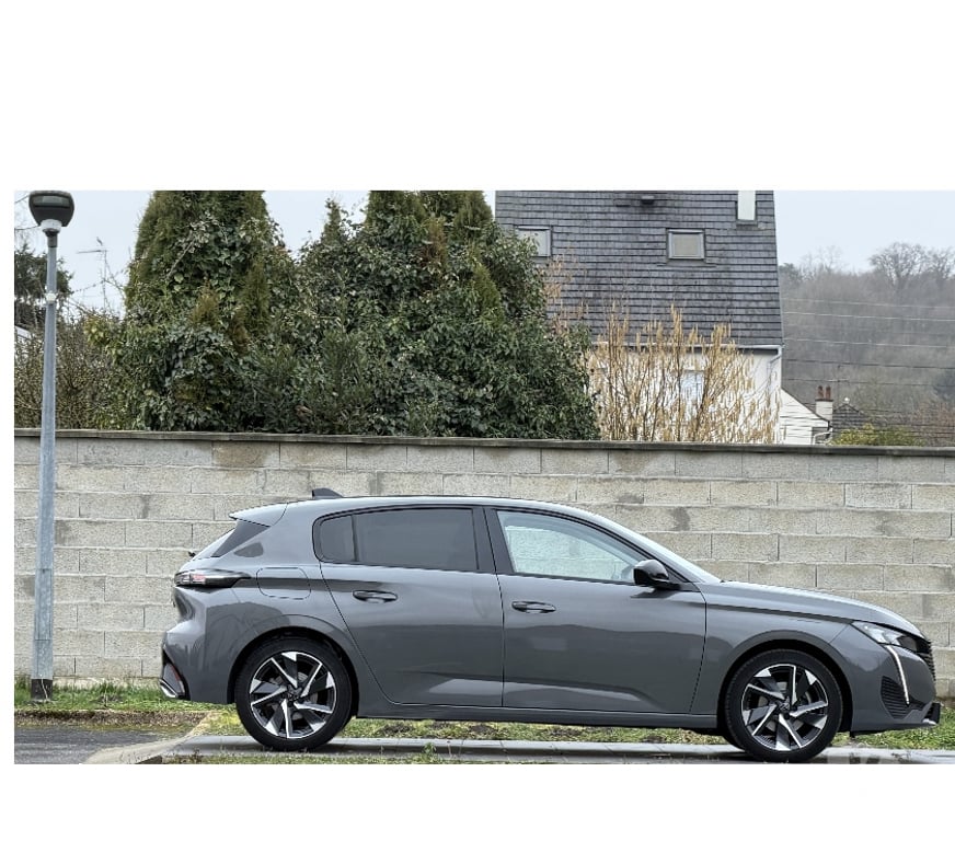 Voiture d'occasion Oise Nogent sur Oise - 60180 - Photos Vivastreet PEUGEOT 308 ALLURE 130 CH ESSENCE AUTOMATIQUE EAT8 AN 2023