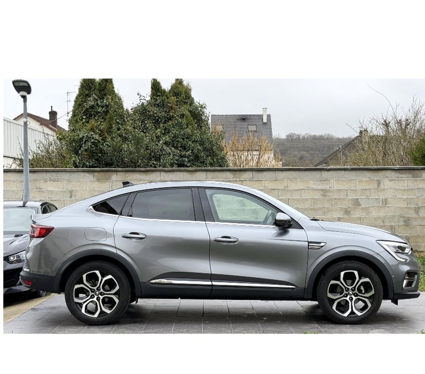 Voiture d'occasion Oise Nogent sur Oise - 60180 - Photos Vivastreet RENAULT ARKANA TECHNO 1.3 MILD HYBRID ESSENCE 140 AUTOMAT