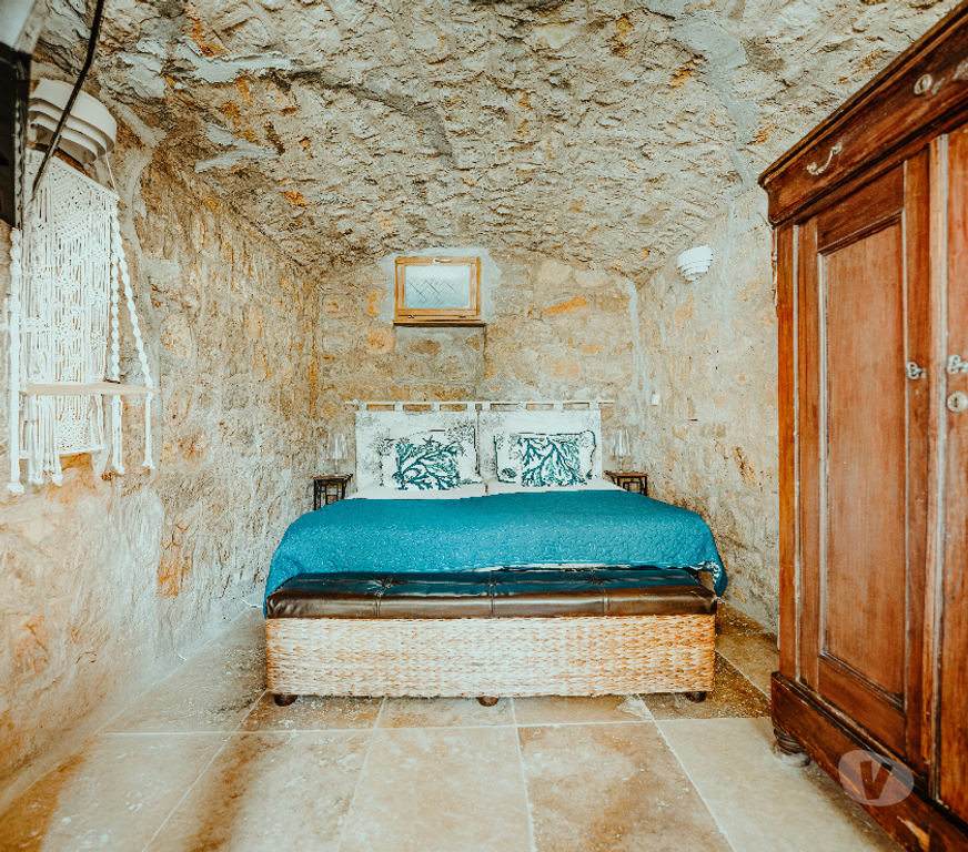 location saisonniere Var Lorgues - 83510 - Photos Vivastreet Maison du train avec grande piscine